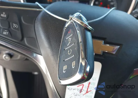 2019 Chevrolet Equinox Lt z USA, uszkodzony, nr VIN 3GNAXKEV2KS676825